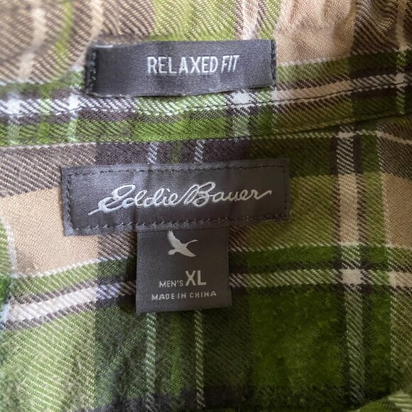 Eddie Bauer Green Tan Plaid Flannel Sz XL Grunge Skate Cozy Fall Relaxed Fit - Picture 7 of 11